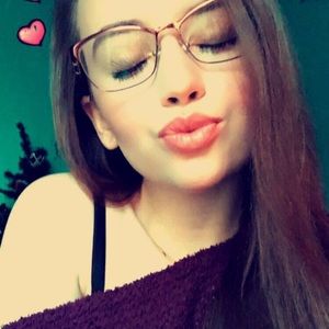 Meet your Posher, Mel